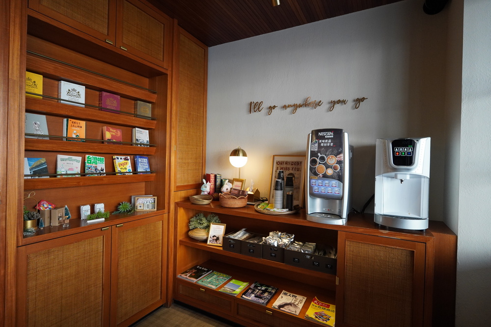 佳適旅舍站前館